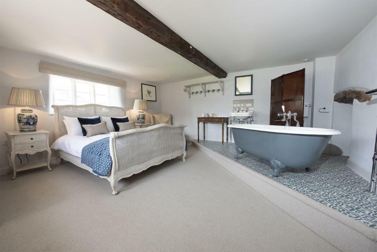 The George Inn Barford St Michael ภายนอก รูปภาพ The Old Mill, East Sussex